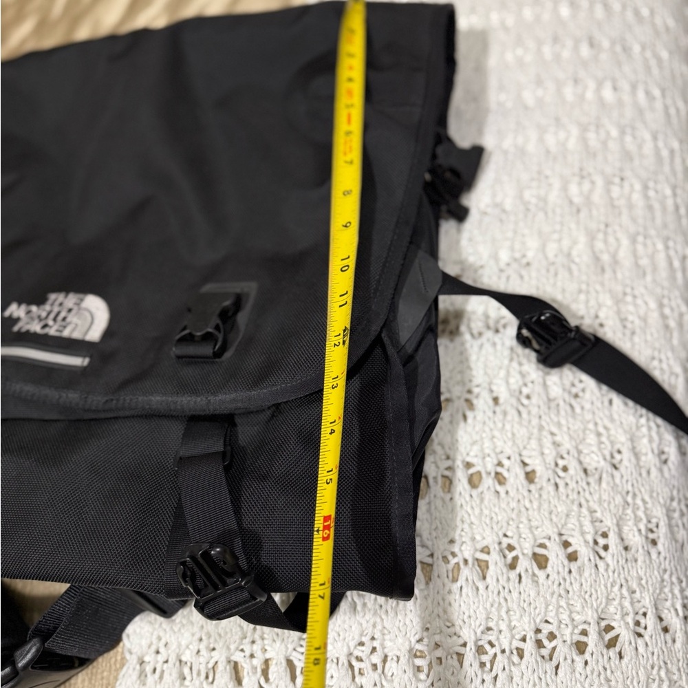 The North Face Charcoal Backpack - Picture 8 of 9